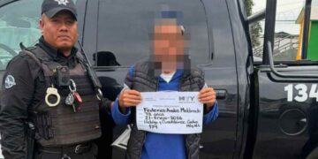 Adulto extraviado en Monterrey