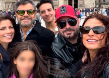 Aislinn Derbez reflexiona tras un 2025 marcado por pérdidas personales