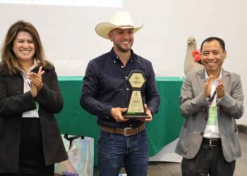 Alberto Isaac Montemayor, joven tamaulipeco, recibe reconocimiento nacional por su liderazgo ambiental