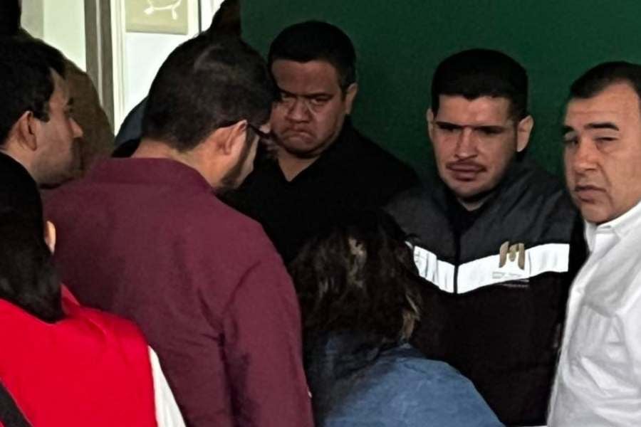 Alcalde de Matamoros al borde las lágrimas lamenta el fallecimiento de los bomberos tras incendio en fábrica Spellman en Tamaulipas 2