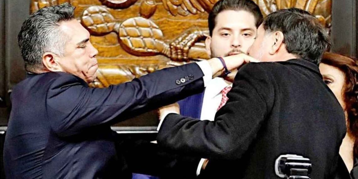 Salón de sesiones Comisión Permanente