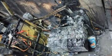 Bomberos controlan incendio en Escobedo