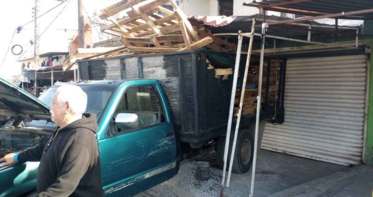 camión impactado vivienda Guadalupe