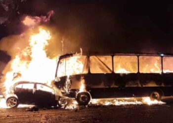 Choque e incendio en la carretera México-Cuernavaca deja cuatro muertos y once heridos