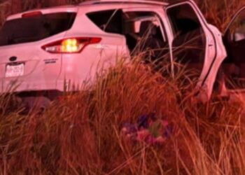 Choque entre autobús de Transpaís y camioneta deja un herido grave en González, Tamaulipas