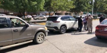 Daños dos camionetas El Mante