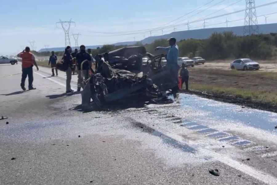 Choque e incendio hoy Carretera Tamaulipas
