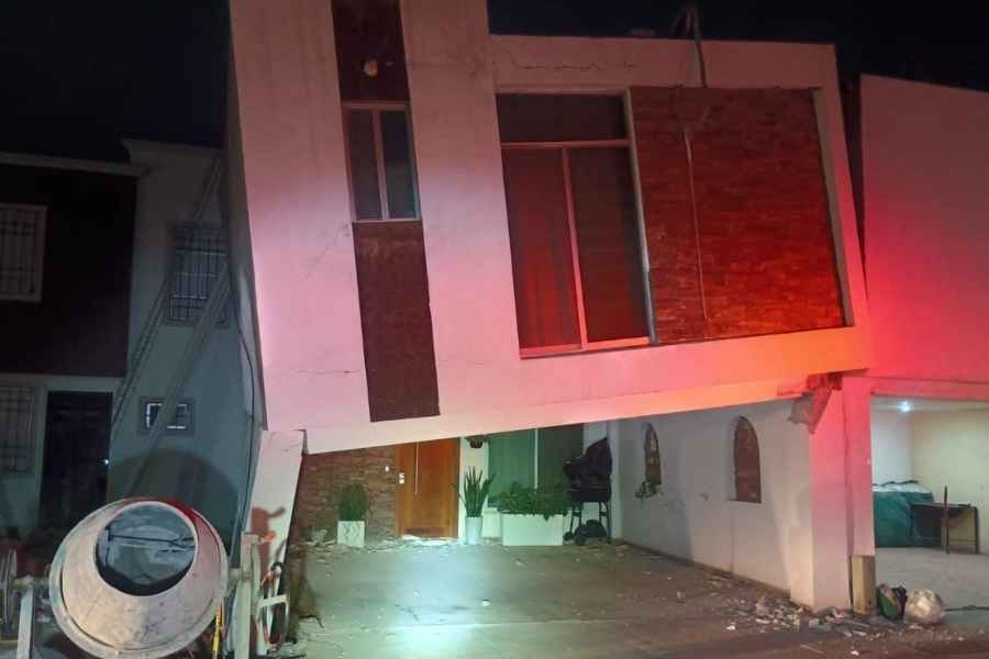 Colapsa casa en Durango por mala cimentación