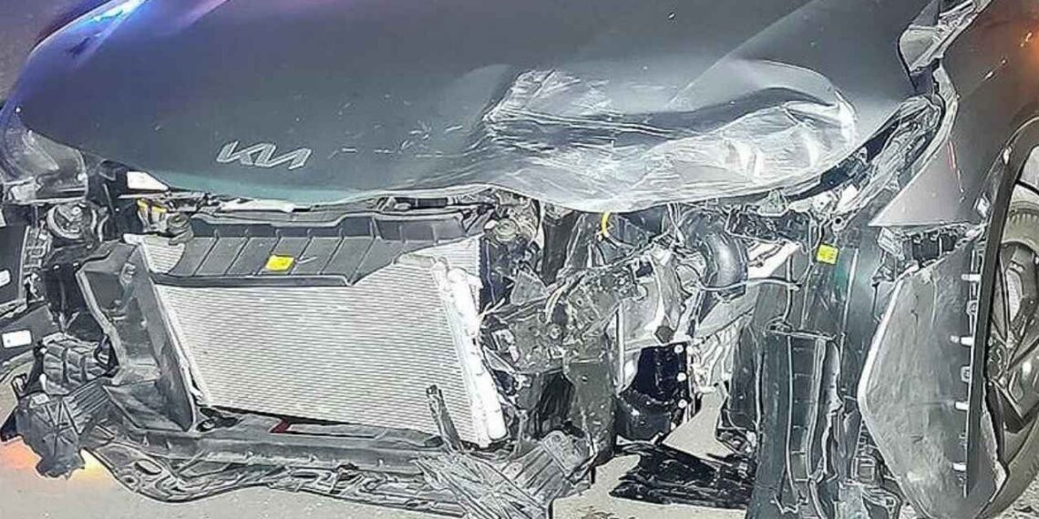 semáforo fuerte choque Nuevo Laredo