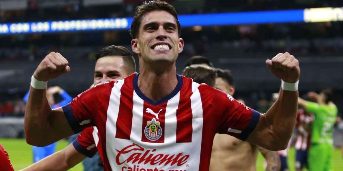 Daniel Ríos, exjugador del Guadalajara, firma con el CF Montréal hasta 2027