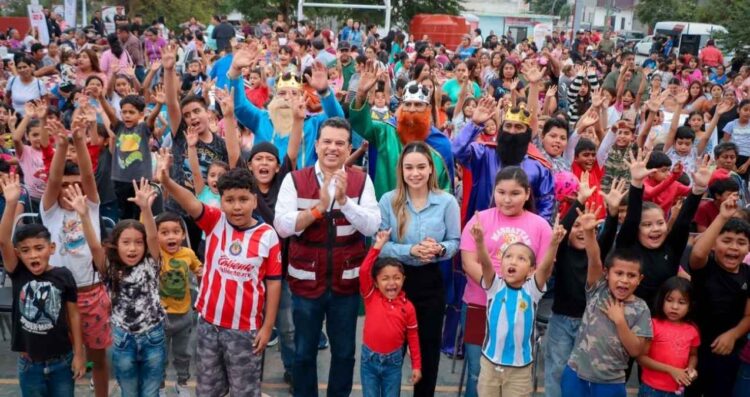 El DIF Victoria celebra el Día de Reyes