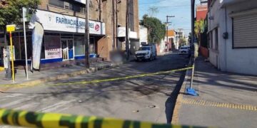 hombre sin vida farmacia Monterrey