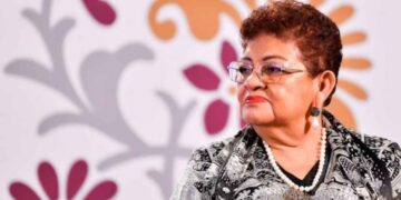 Ernestina Godoy celebra su cumpleaños con un mensaje de gratitud y compromiso