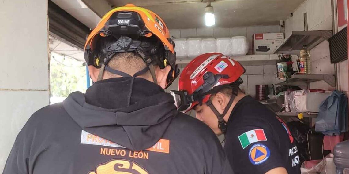 Explota tanque en taquería de Monterrey