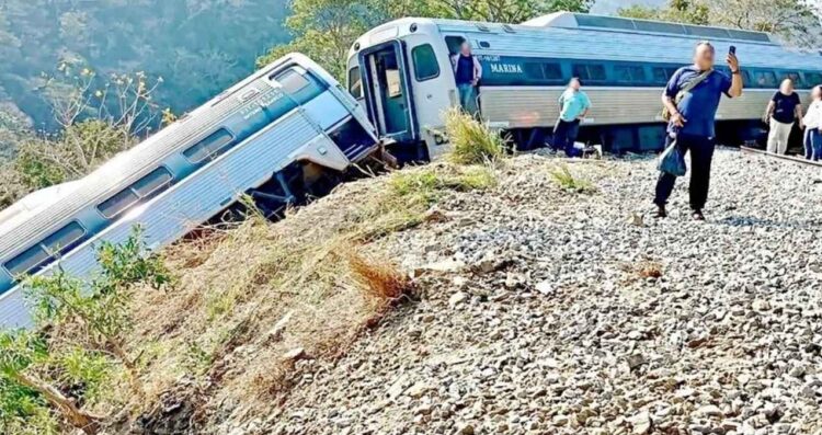 FGR confirma que maquinista y conductor del Tren Interoceánico que se descarriló no tenían licencia vigente