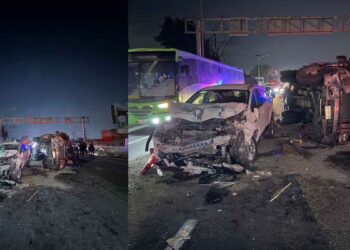 Fatal volcadura en la autopista México-Pachuca deja dos muertos