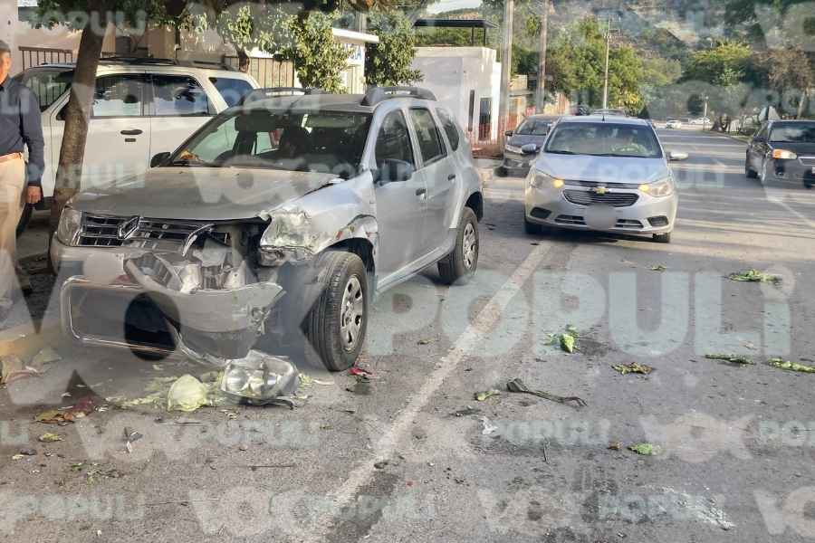 Fuerte choque el libramiento Emilio Portes Gil deja varias personas lesionadas y miles en daños en Ciudad Victoria, Tamaulipas