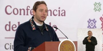 Gobierno federal invertirá más de 11 mil millones en equipos médicos para todo México
