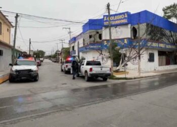Hombre antiguo colegio en Reynosa