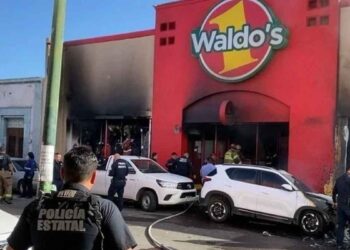 Imputan a ocho personas y a la empresa Waldo’s por incendio que dejó 24 muertos en Hermosillo