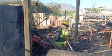 Incendio en taller deja un trabajador lesionado en el municipio de García, Nuevo León