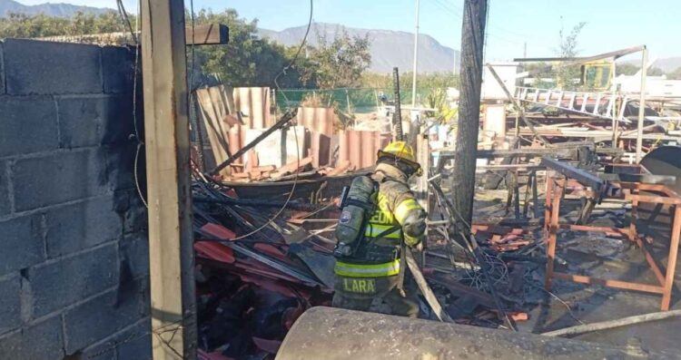 Incendio en taller deja un trabajador lesionado en el municipio de García, Nuevo León