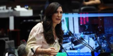 Kenia López Rabadán pide consenso para la reforma electoral y defender el voto