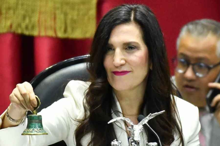 Kenia López Rabadán pide consenso para la reforma electoral y defender el voto