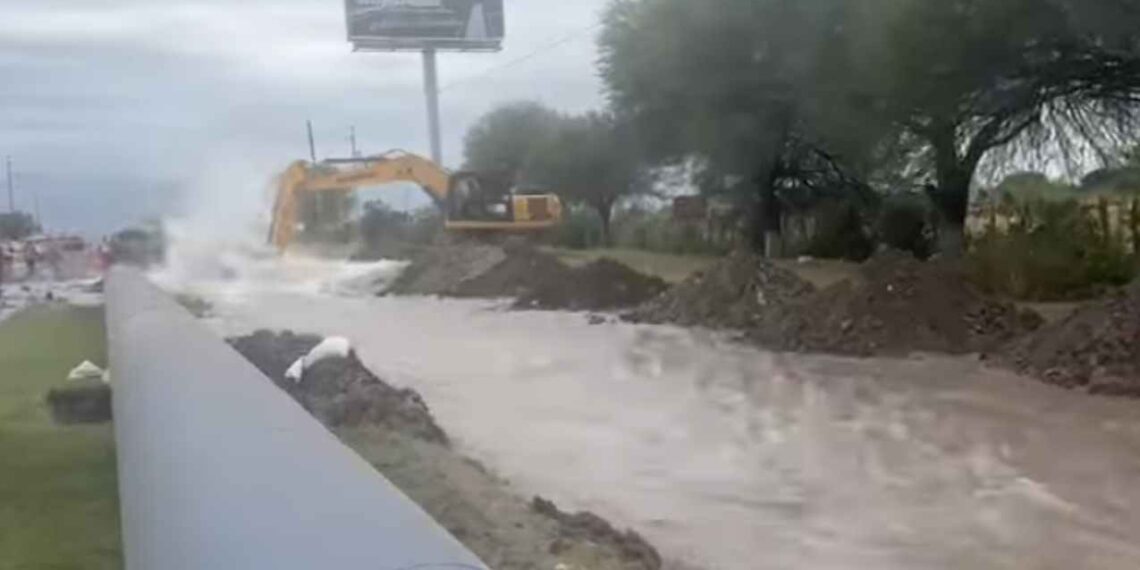 Maquinaria rompe tubo Matamoros