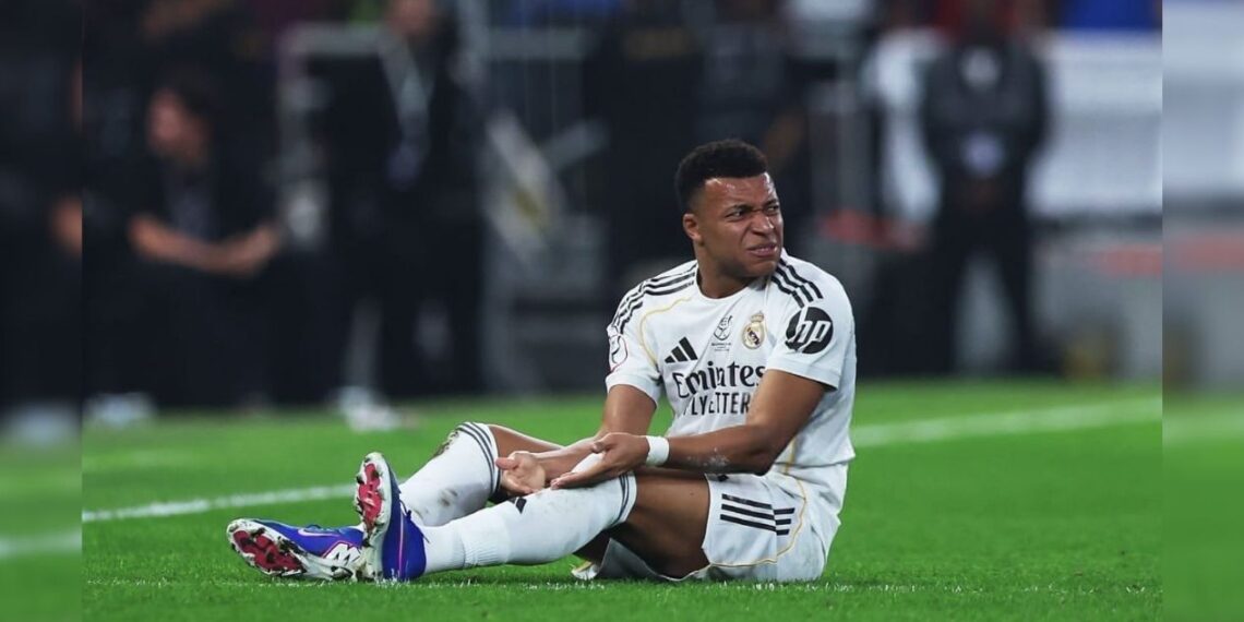 Mbappé polémica pasillo