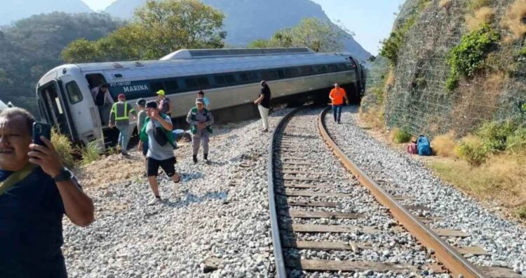 Morena comisión Tren Interoceánico