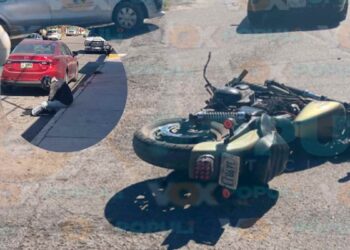 Motociclista pierde el control en Victoria
