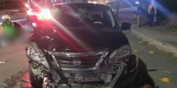 Motociclista pierde la vida tras ser embestido por vehículo en bulevar Alcalá en Ciénega de Flores, NL