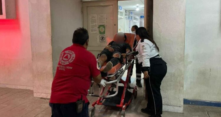 Motociclista sufre accidente en El Abra a Los Aztecas