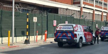 Muere dentro de planta en Monterrey