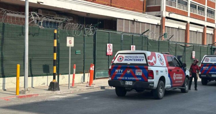Muere dentro de planta en Monterrey