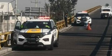 Muere hombre tras ser arrollado en puente vehicular de la CDMX