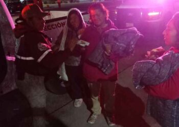'Operativo carrusel' protege a los más vulnerables del frío, en Nuevo Laredo, Tamaulipas