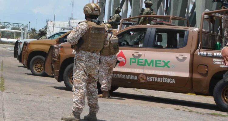 Pemex detecta tomas clandestinas