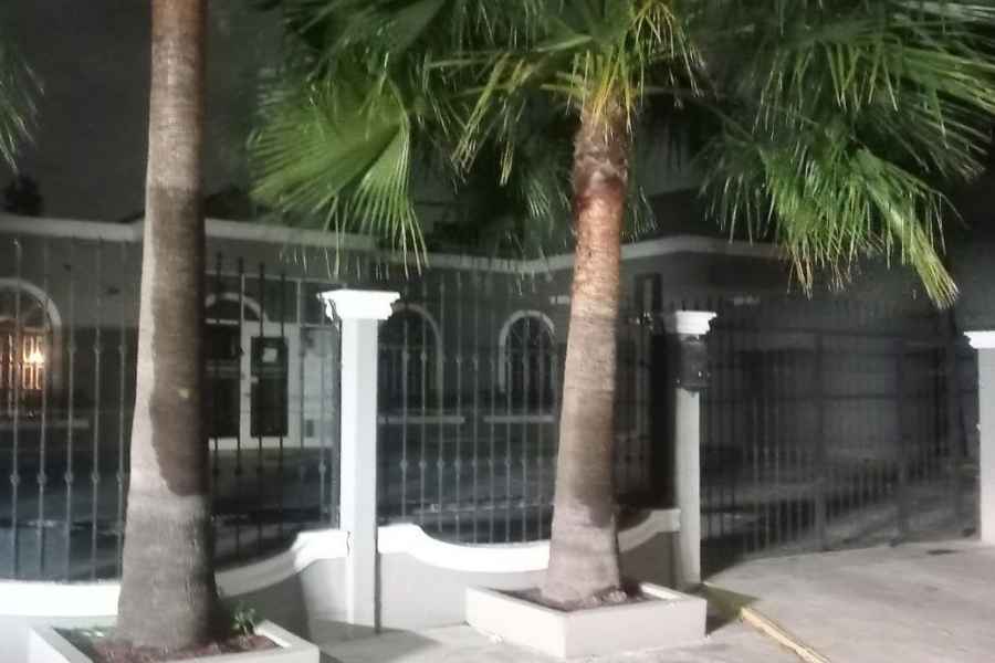 Policía captura a familia que intentó robar cajas fuertes de notarías públicas en Monterrey, Nuevo León