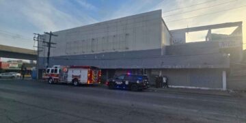 Policías detuvieron a cuatro por conato de incendio en inmueble abandonado de Monterrey, Nuevo León