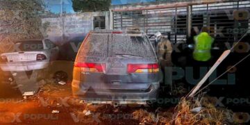 Prenden fuego a camioneta abandonada en Ciudad Victoria, Tamaulipas