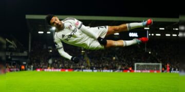 Raúl Jiménez gol Chelsea
