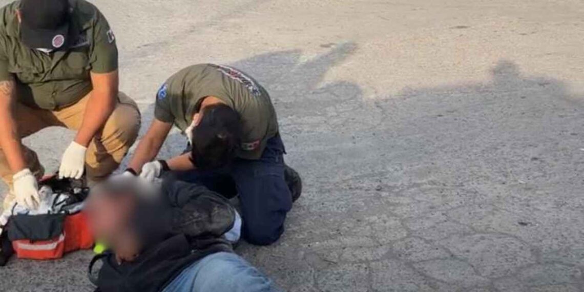 repartidor camioneta avenida del Niño