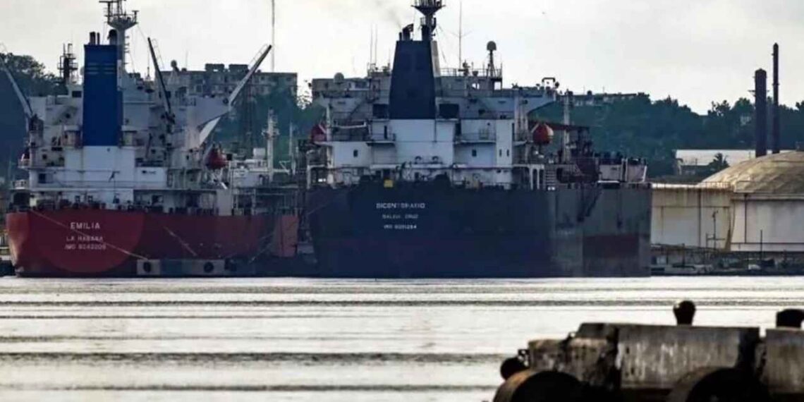 Ricardo Anaya exige suspender el envío de petróleo a Cuba por falta de transparencia