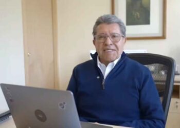 Ricardo Monreal ve riesgo para América Latina ante interés de EU en Groenlandia