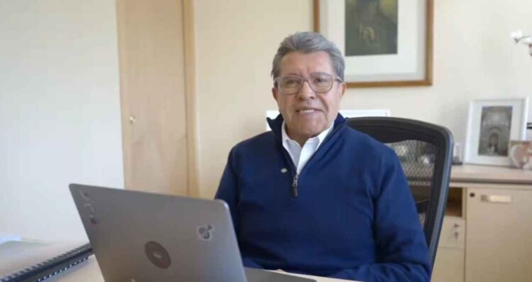 Ricardo Monreal ve riesgo para América Latina ante interés de EU en Groenlandia