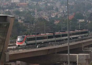 Sheinbaum confirma fecha de inauguración para tren “El Insurgente”