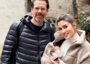 Sofía Rivera Torres comparte un tierno momento entre su hijo Ferrán y Eduardo Videgaray