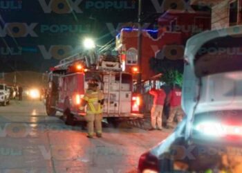 Sofocan incendio en Tampico